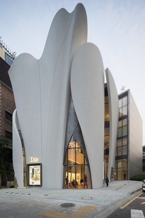 flagshipstore-seoul-dior-architecture-fashion-camilla-bellini-the-diary-of-a-designer-24