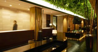 The spectacular Green Belt Lounge - Wuxi, China